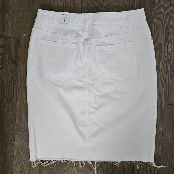 NEW J. McLaughlin Richmond Skirt Denim Solid White Zip Pockets - Picture 2 of 3